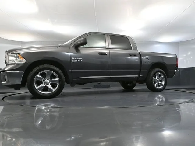 Used 2019 Gray Ram Tradesman image 43