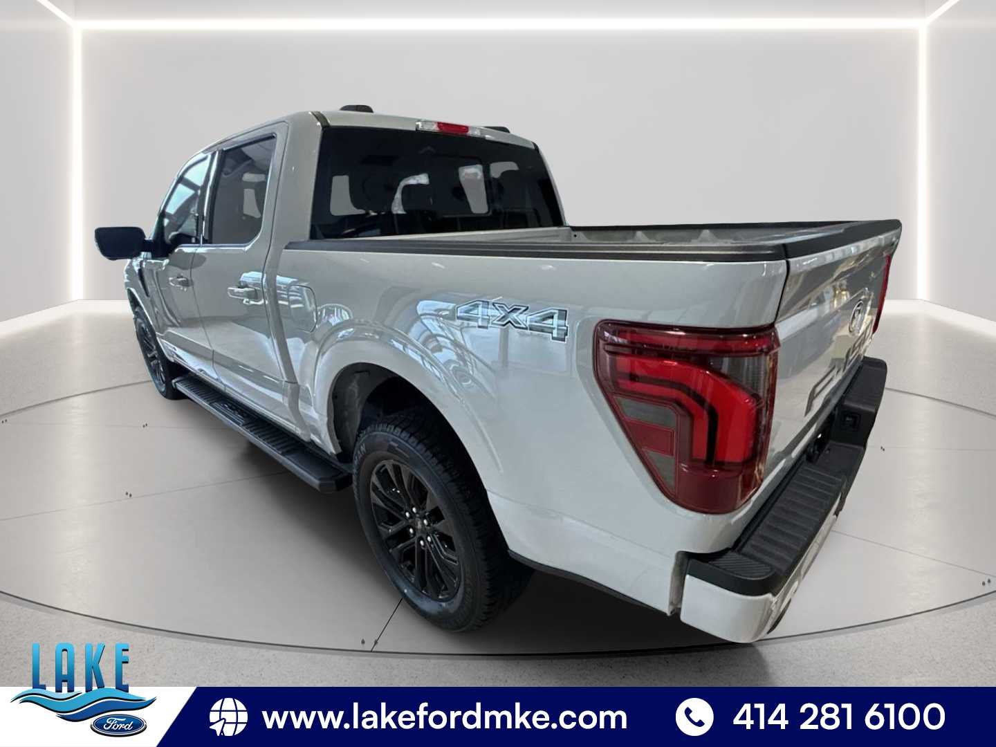 Used 2024 Avalanche Ford LARIAT image 5