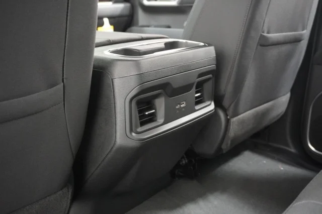 2026 Chevrolet Silverado 1500 LT - Photo 20