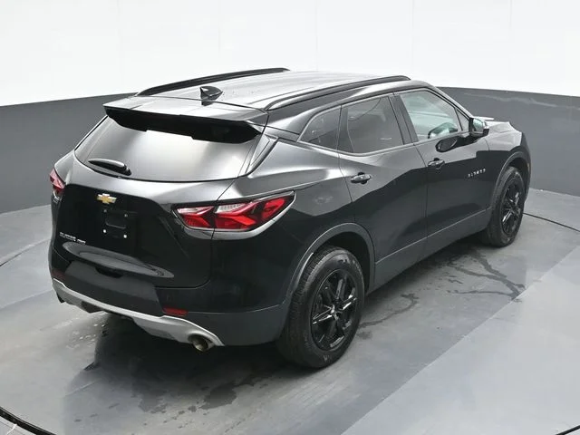 Used 2020 Black Chevrolet LT image 17