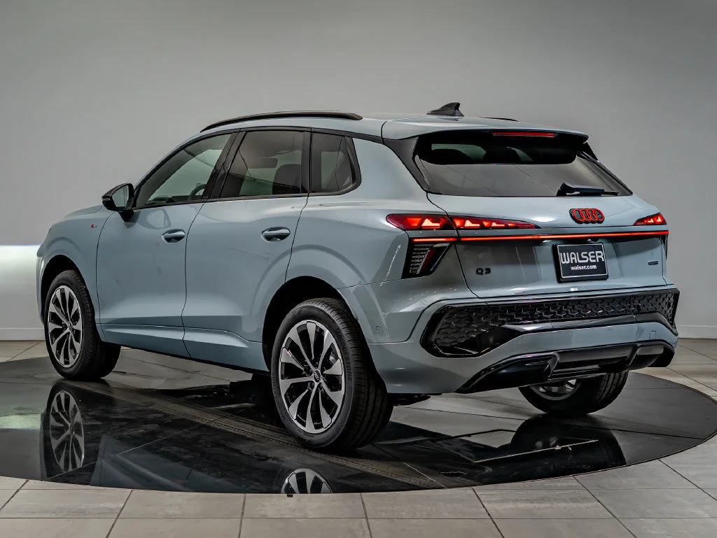2026 Audi Q3 Base - Photo 7