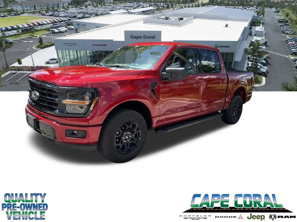 Used 2025 Red Ford XLT image 1