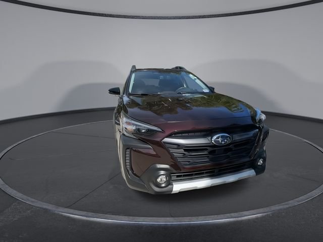 Used 2023  Subaru Limited image 2