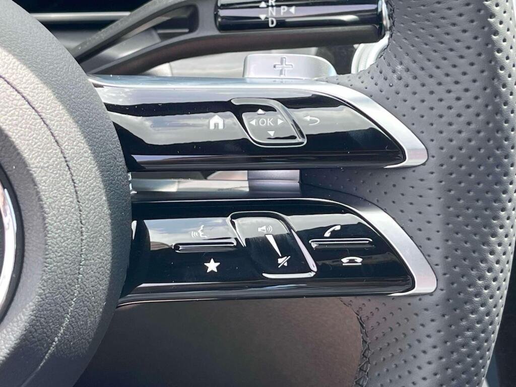 New 2026 Polar White Mercedes-Benz C 300 image 35