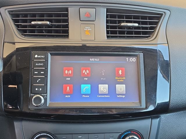 Used 2019 White Nissan S image 13