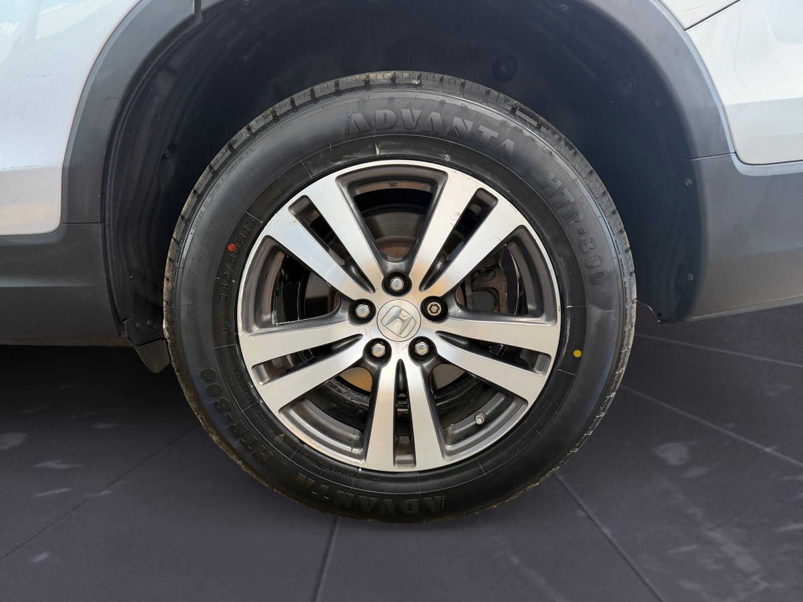 Certified Used 2018 Silver Honda EX-L image 47