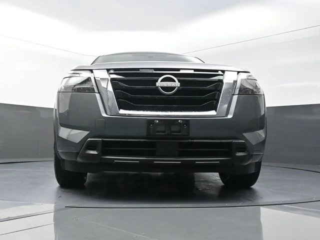 Used 2024 Gray Nissan SV image 33