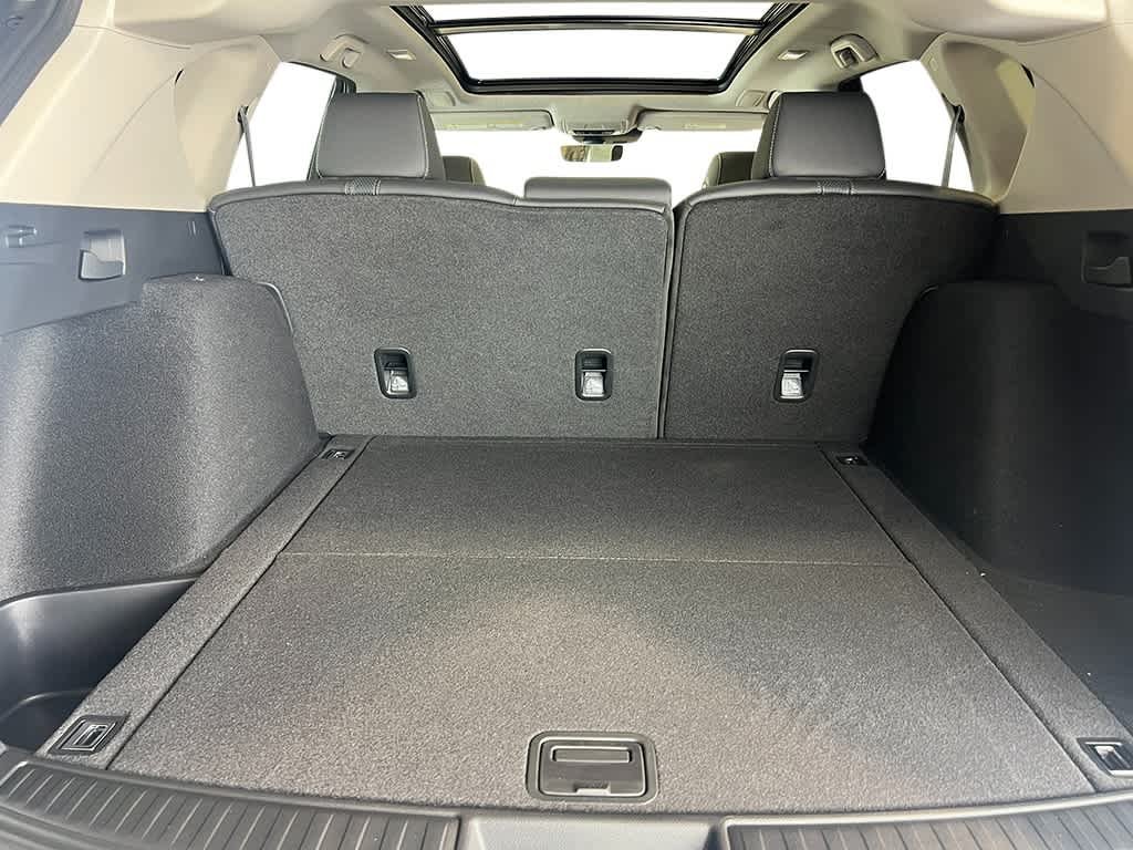 New 2026 Platinum White Pearl Acura w/Technology Package image 29