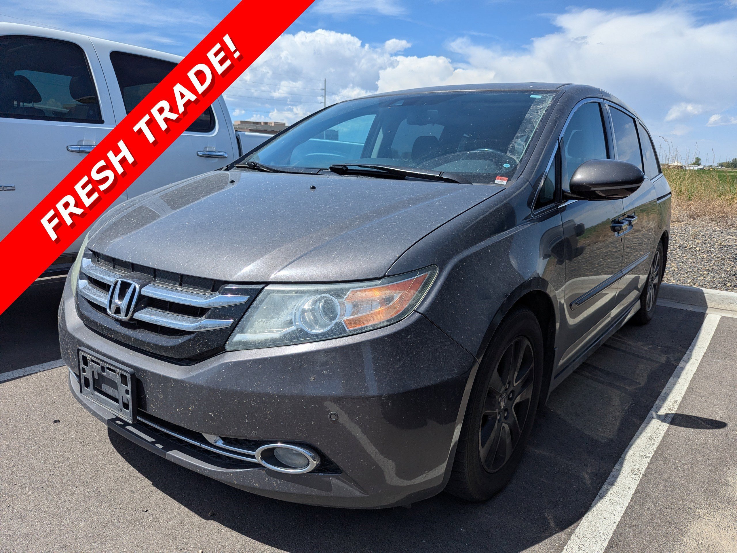 2015 Honda Odyssey Touring Elite's photo