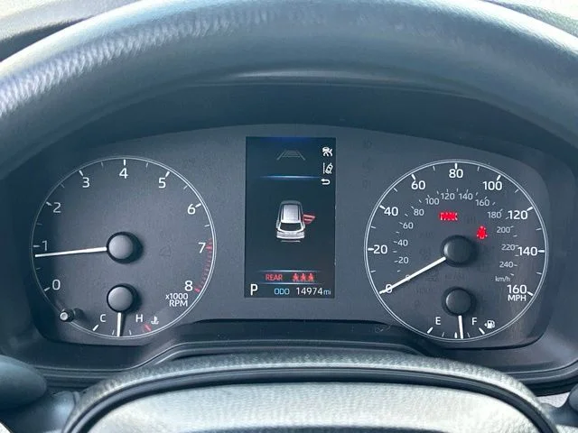 Used 2025  Toyota L image 38