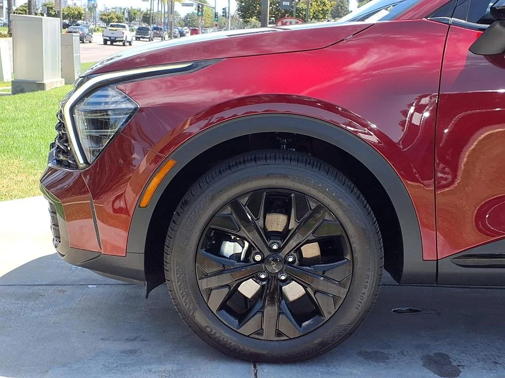 Certified Used 2025 Red Kia X-Line image 16