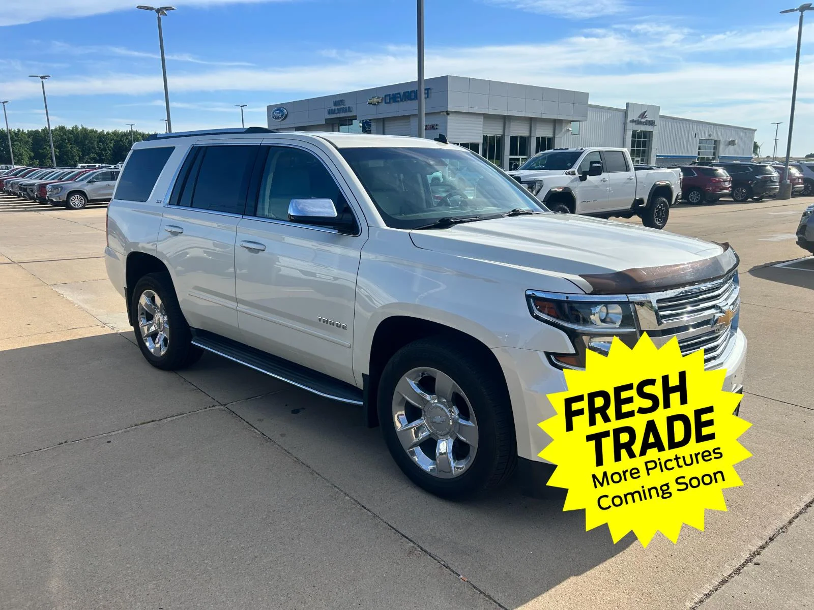 Used 2015 White Diamond Tricoat Chevrolet LTZ image 4