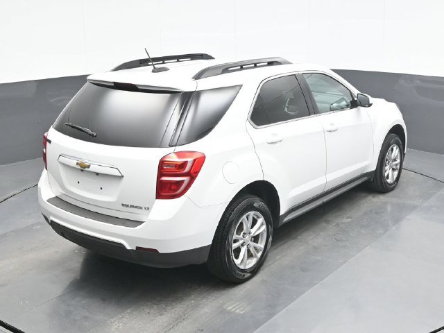 Used 2016 White Chevrolet LT image 17