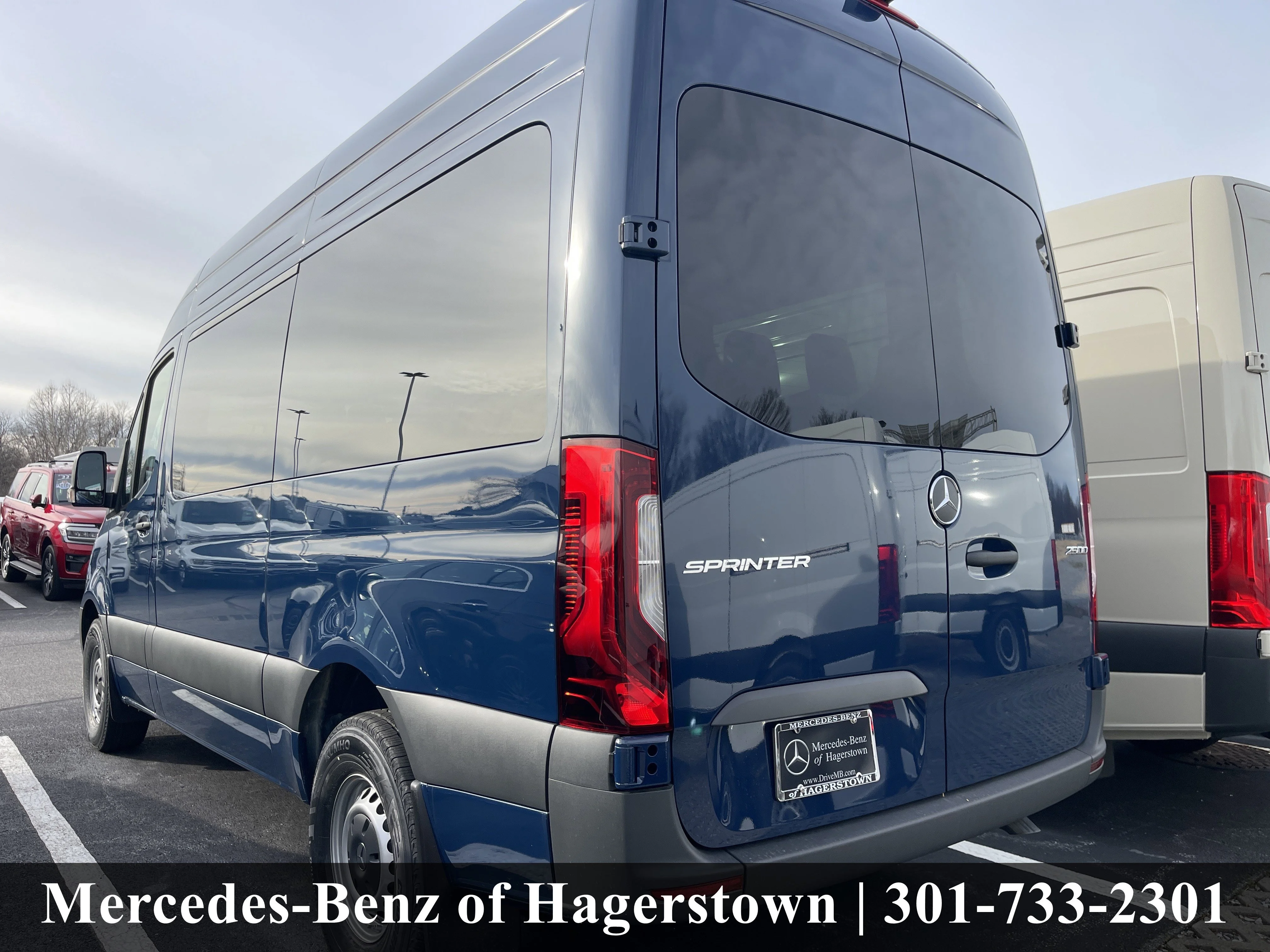 New 2026 Steel Blue Mercedes-Benz 2500 High Roof I4 Diesel HO 144 RWD image 8