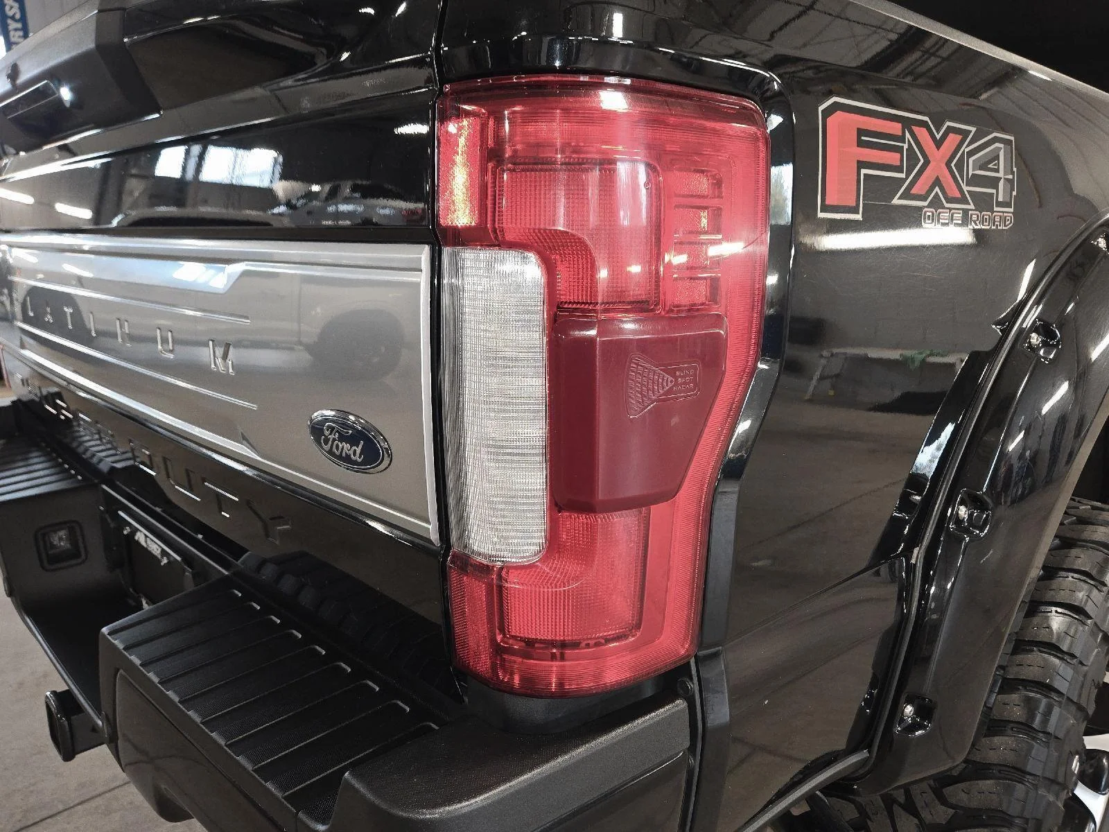 Used 2019 Agate Black Ford Platinum image 52