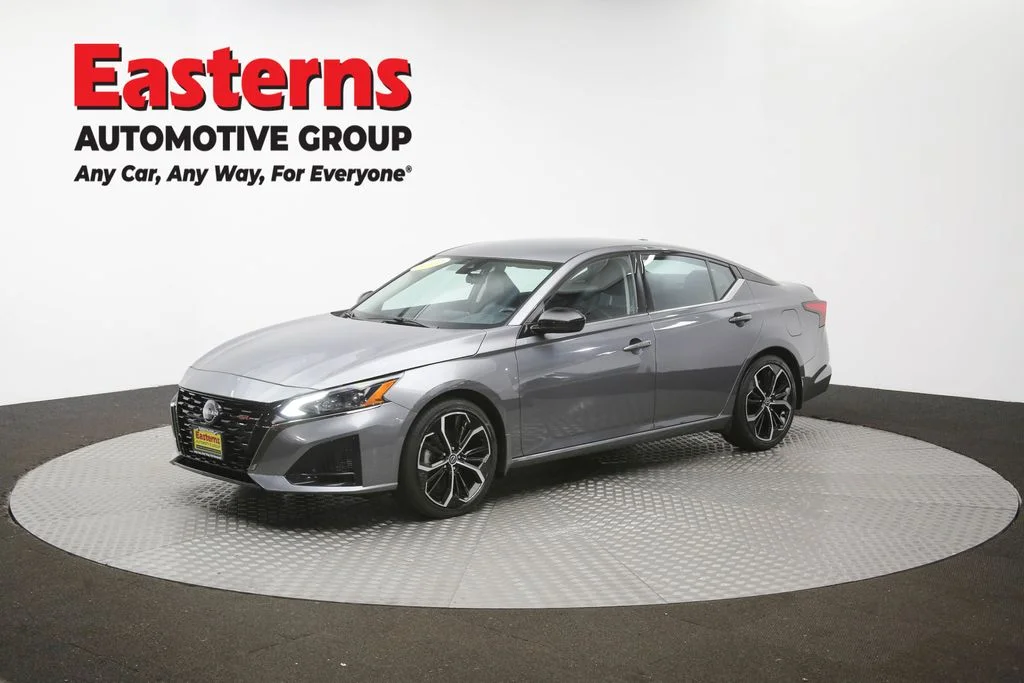 Used 2023 Gray Nissan 2.5 SR image 55