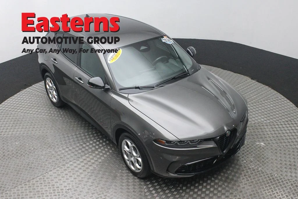 Used 2024 Gray Alfa Romeo Sprint image 3