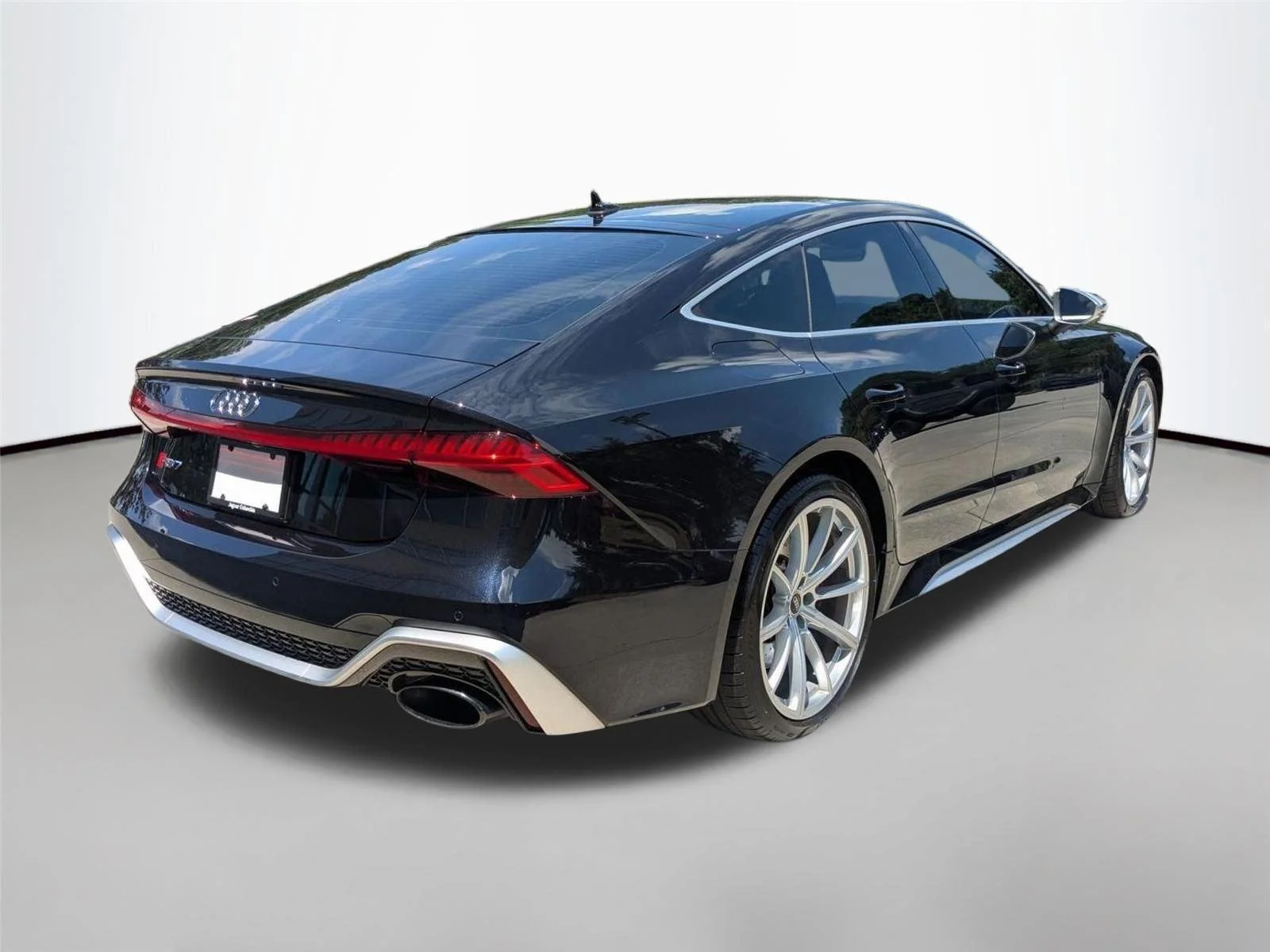 Used 2022 Sebring Black Crystal Effect AUDI  image 5