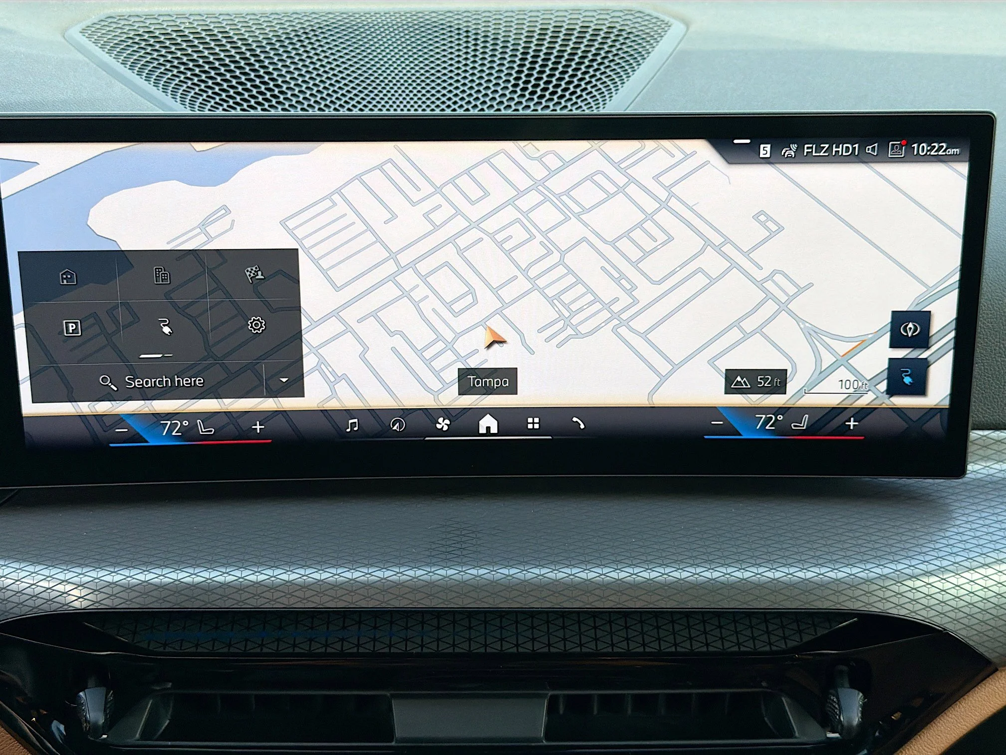 New 2026 Skyscraper Grey Metallic BMW eDrive40 image 32