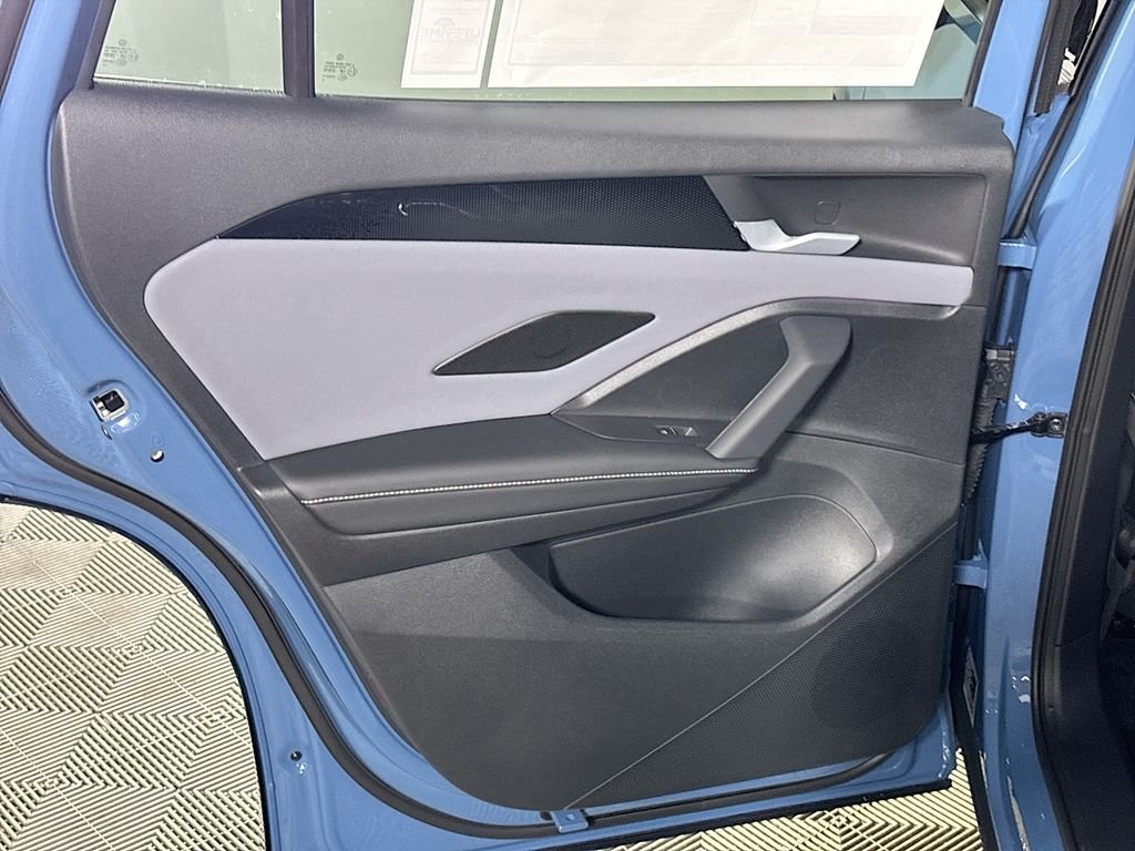 New 2025 Monterey Blue Pearl Volkswagen 2.0T SE R-Line Black image 19