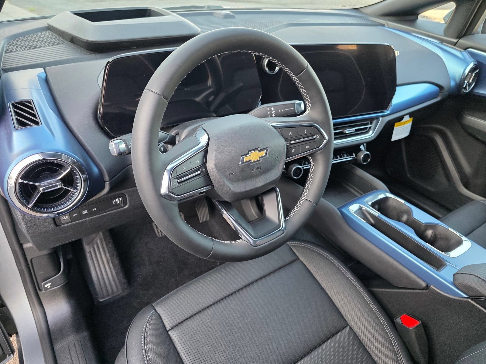 New 2026 Sterling Gray Metallic Chevrolet LT image 24
