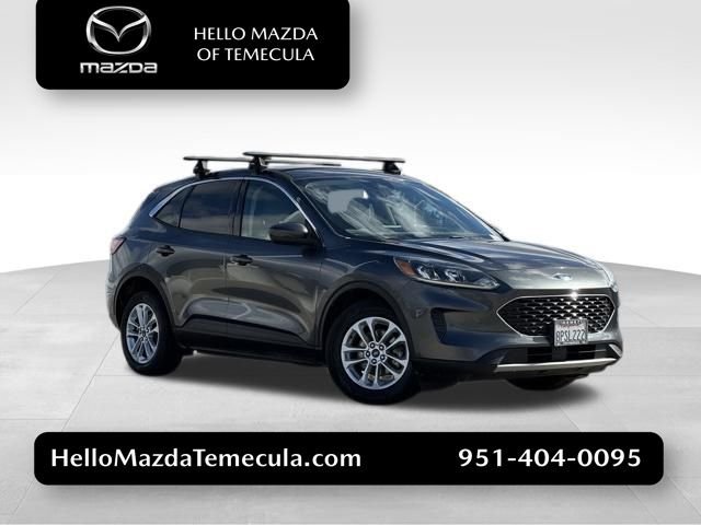 2020 Ford Escape SE FWD's photo
