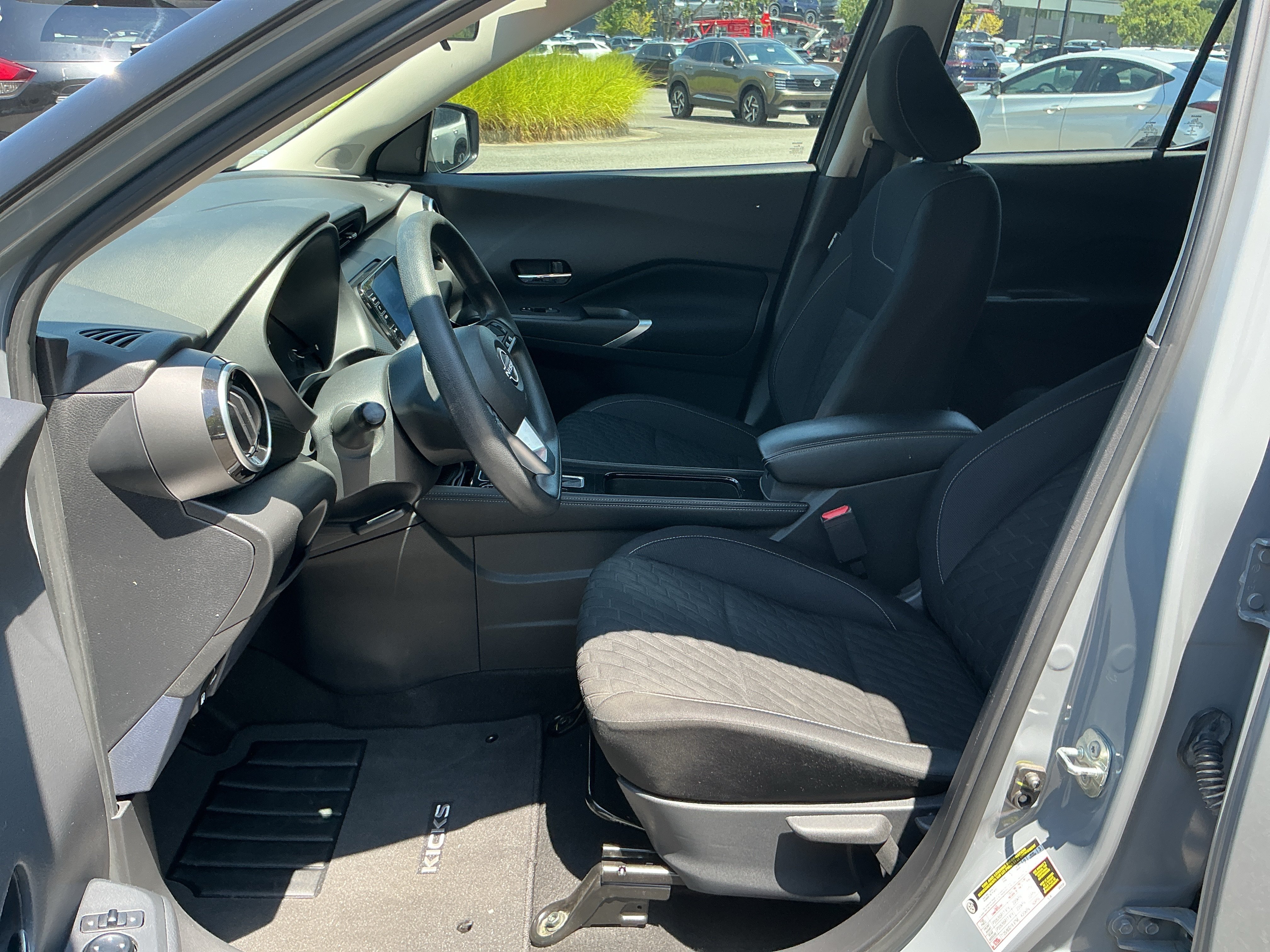 Used 2022 Gray/Super Black Nissan SV image 12