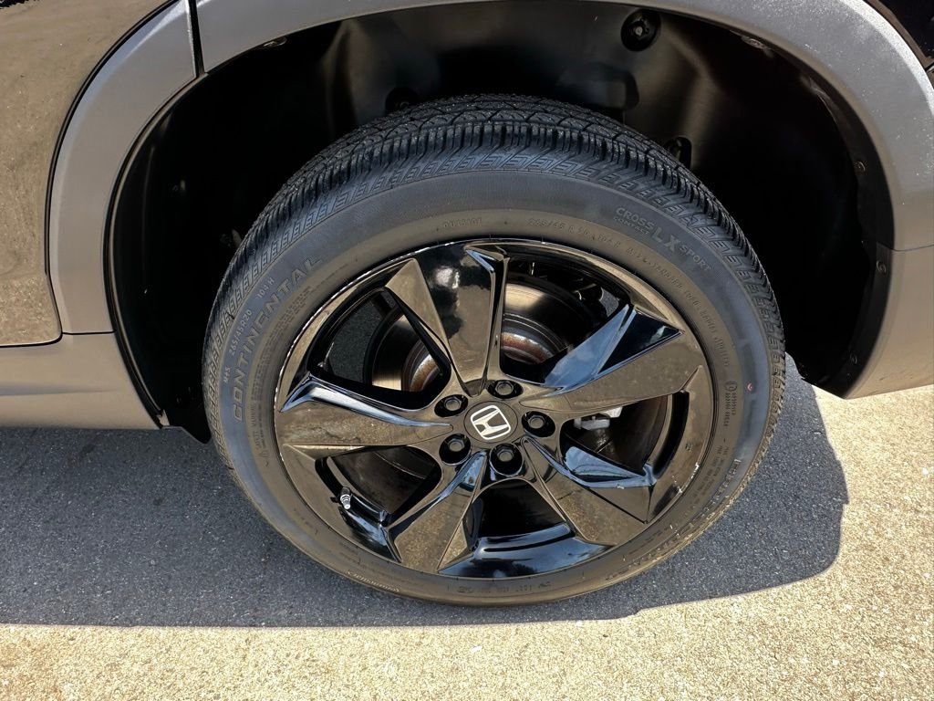 Used 2021 Black Honda Elite image 9