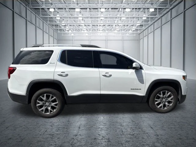 Used 2022 White GMC SLT image 2