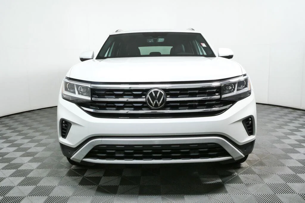 Certified Used 2023 Pure White Volkswagen 2.0T SE w/Technology image 33