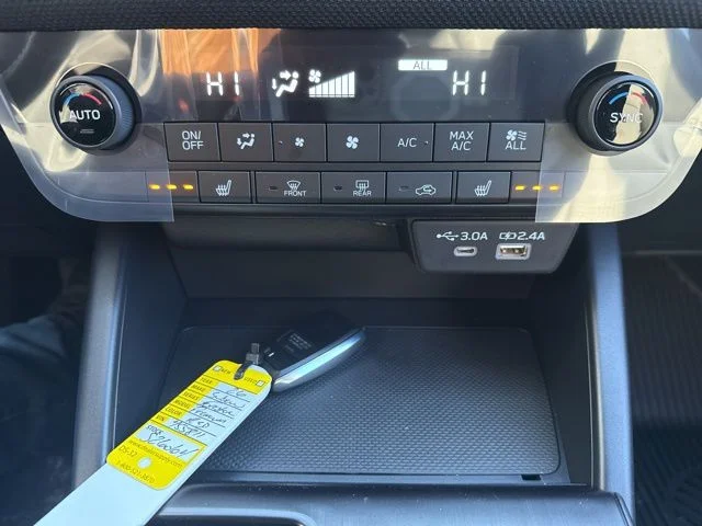 2026 Subaru Outback Premium - Photo 12
