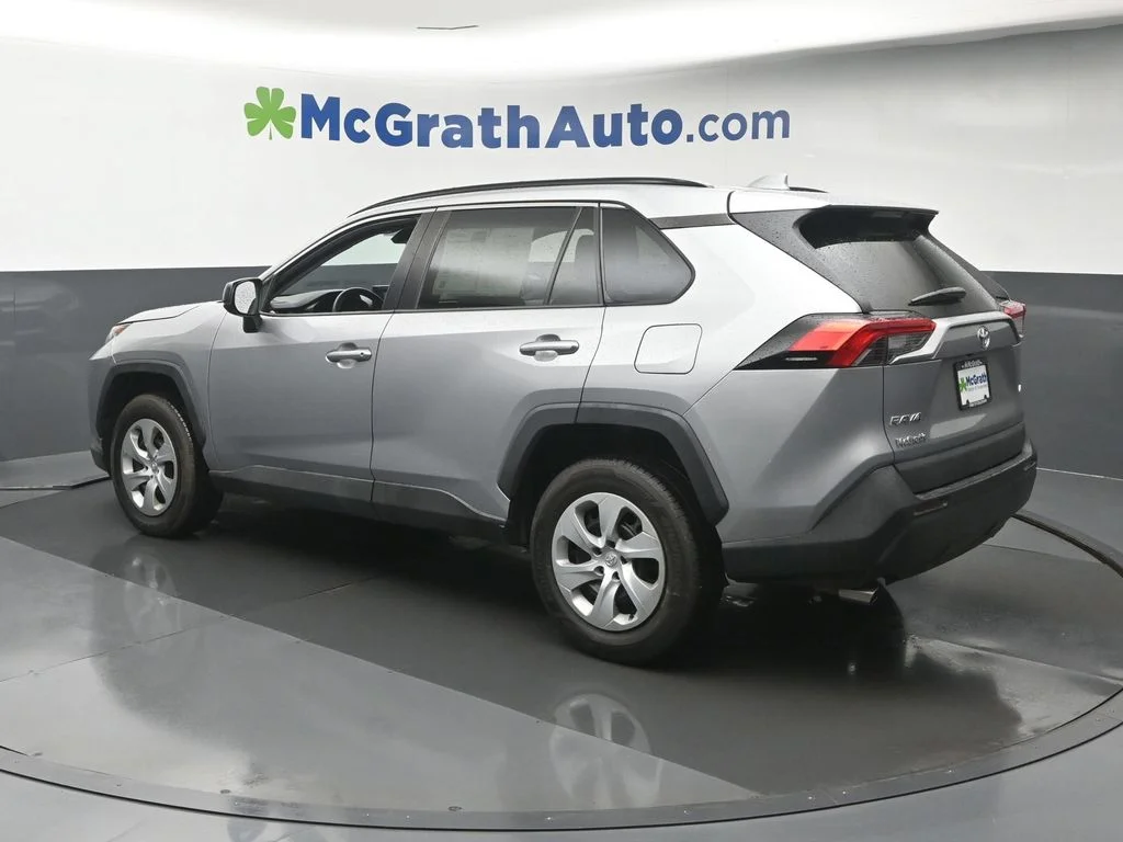 Used 2020 Silver Toyota LE image 26