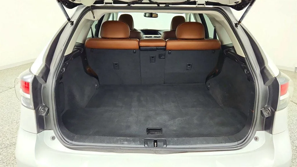 Used 2013 Starfire Pearl Lexus AWD 4dr w/ Navigation, Blind Spot Monitor & Heated/Cooled Seats image 24