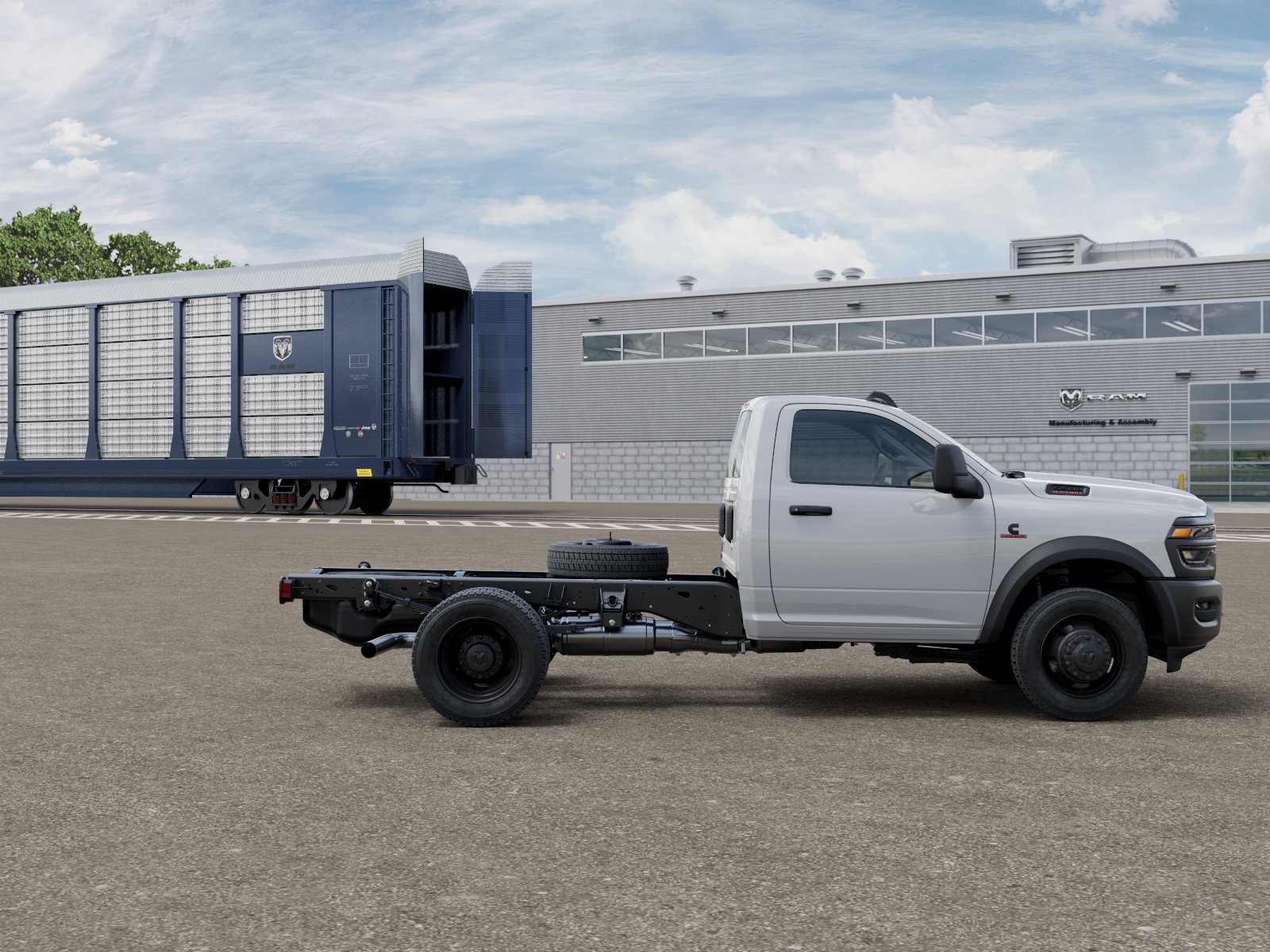 New 2026 Bright White Clear-Coat Exterior Paint RAM Tradesman image 12