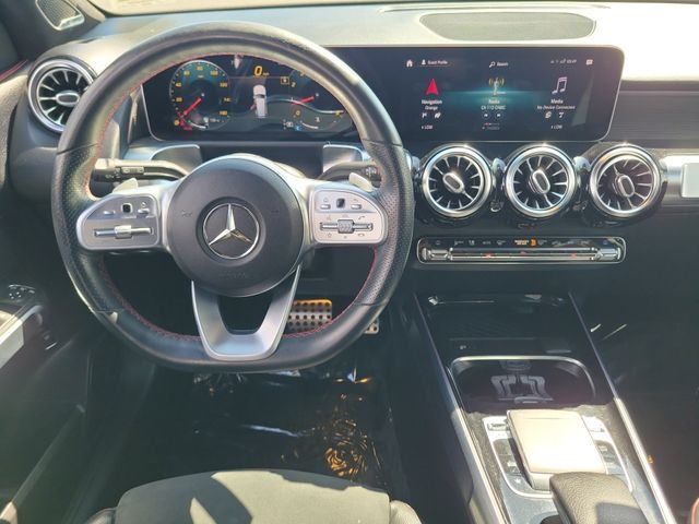 Certified Used 2020 Cosmos Black Metallic Mercedes-Benz GLB 250 image 4