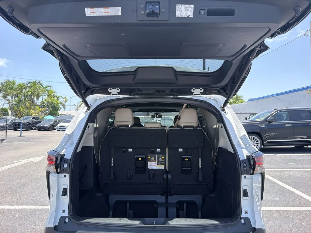 Used 2024 Beige Toyota XLE image 33