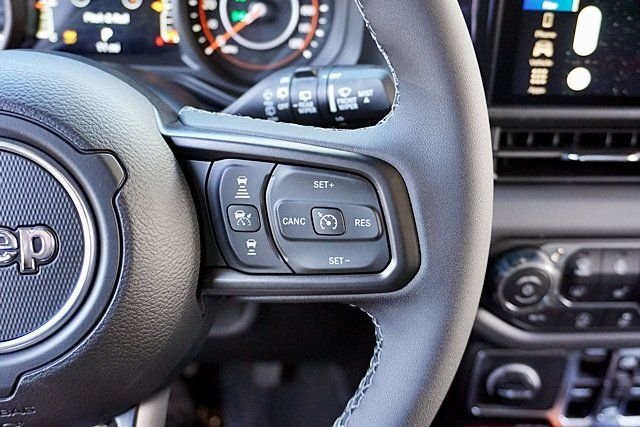 New 2026 Anvil Clear-Coat Exterior Paint Jeep Rubicon X image 45