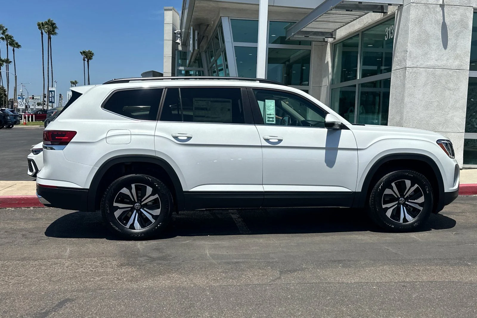 New 2026 White Volkswagen 2.0T SE image 4