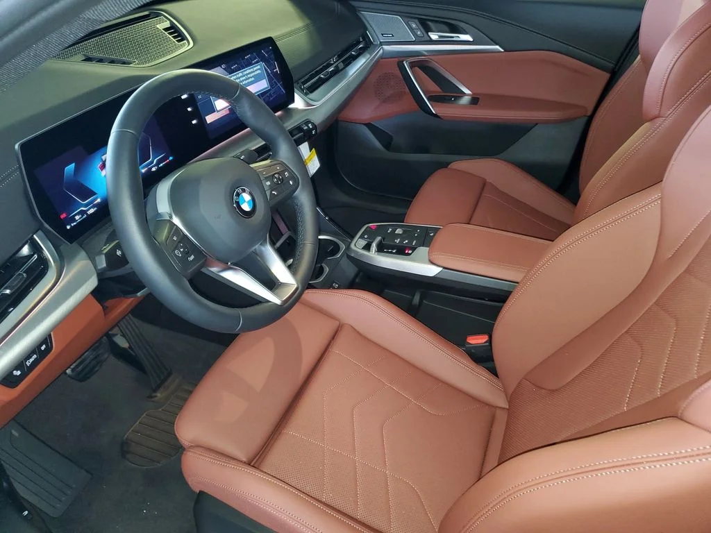 New 2026 Jet Black BMW xDrive28i image 15