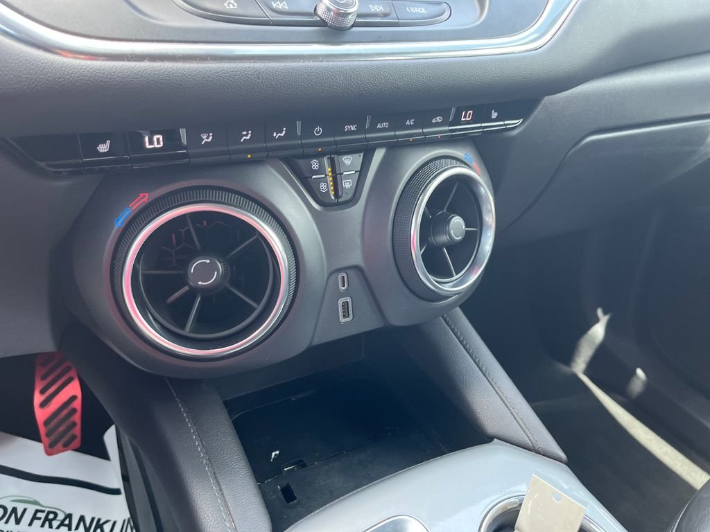 Used 2022 Black Chevrolet LT image 18