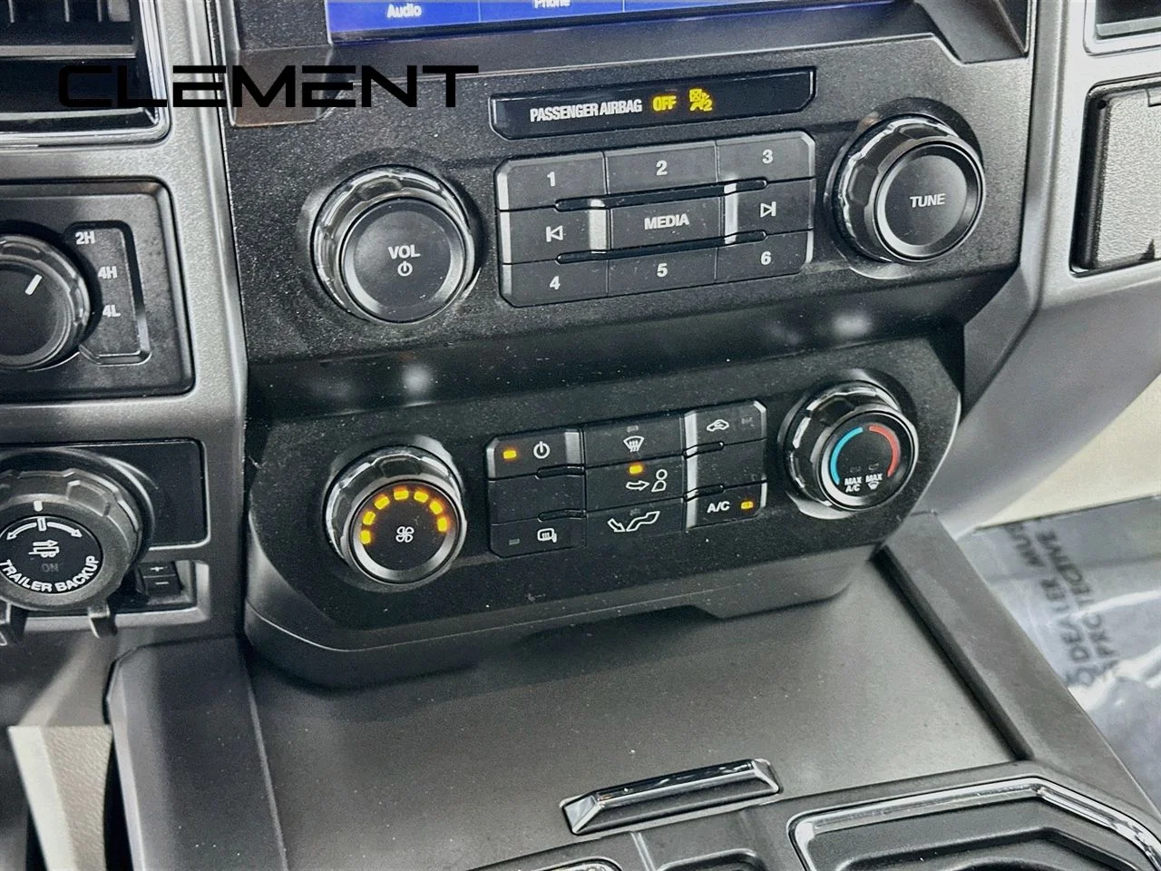 Used 2020 Black Ford XLT image 22
