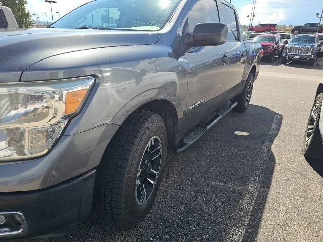 Used 2017 Gray Nissan S image 12