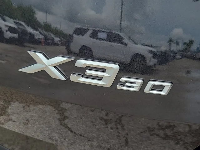 Used 2026  BMW 30 xDrive image 32
