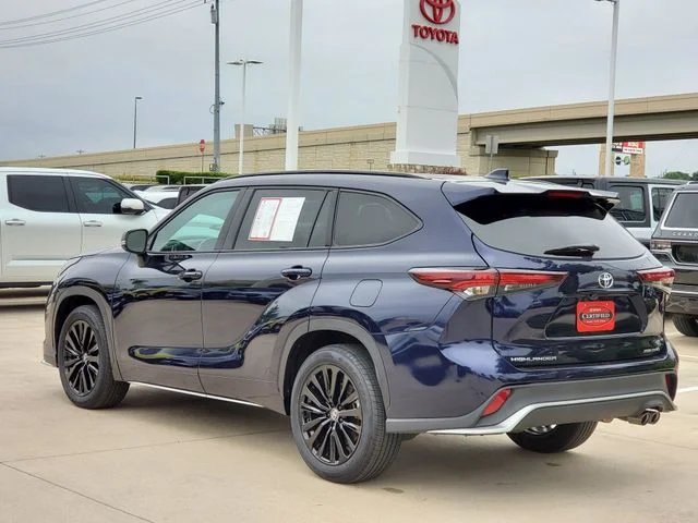 Certified Used 2025  Toyota XSE image 6