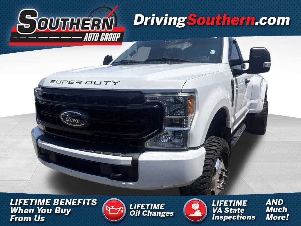 Used 2020 White Ford XL image 1