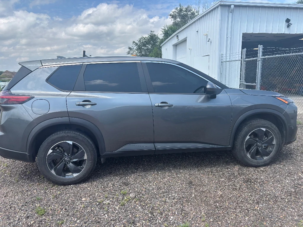 Used 2024 Gun Metallic Nissan SV image 7