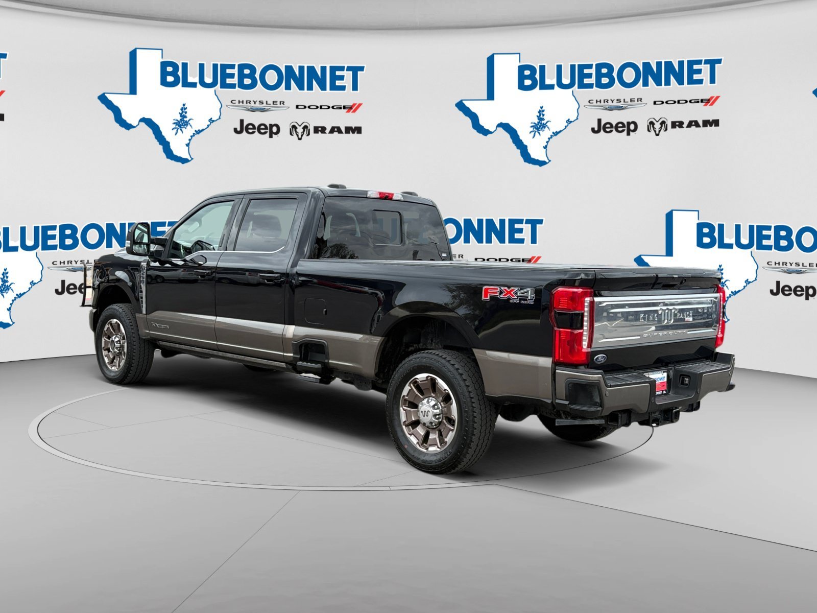 Used 2023 Brown Ford King Ranch image 7