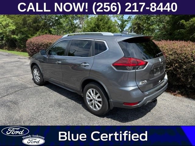 Used 2018 Gun Metallic Nissan SV image 4