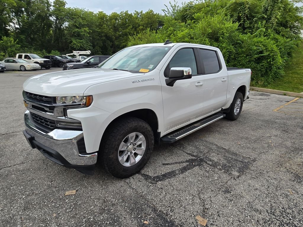 Used 2020 Chevrolet Silverado 1500 LT with VIN 3GCUYDED8LG156543 for sale in Kansas City