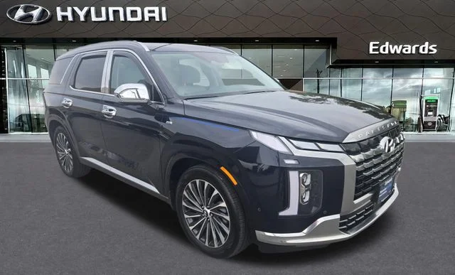 Used 2025 White Hyundai Calligraphy image 1